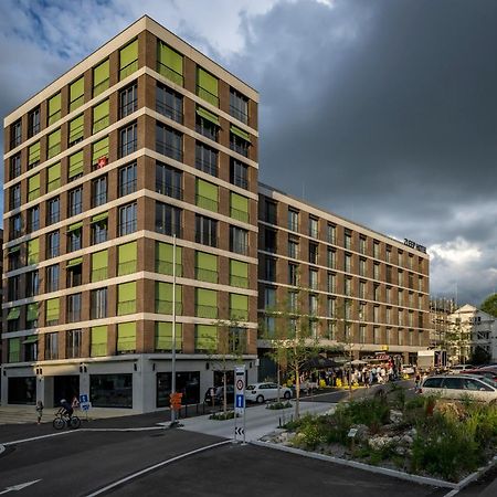 Zleep Hotel Zuerich-Клотен Экстерьер фото