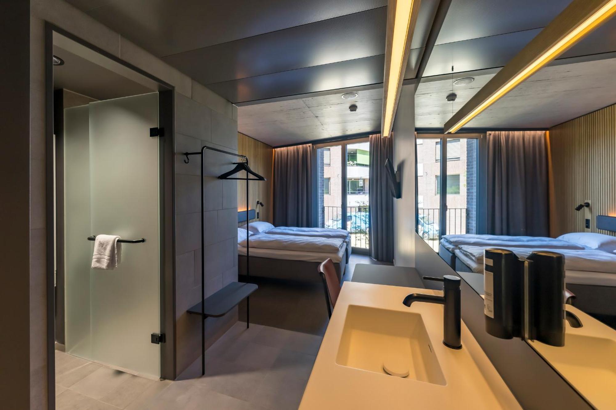 Zleep Hotel Zuerich-Клотен Экстерьер фото