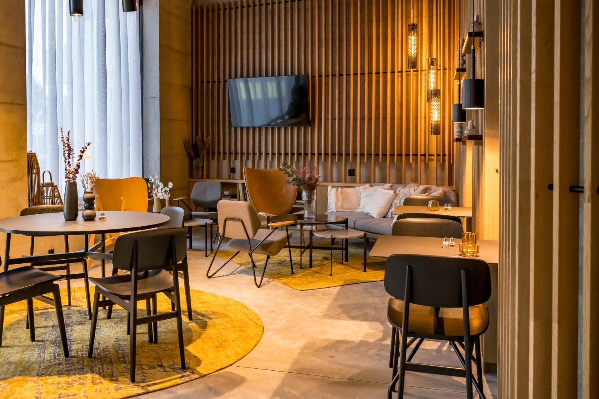 Zleep Hotel Zuerich-Клотен Экстерьер фото